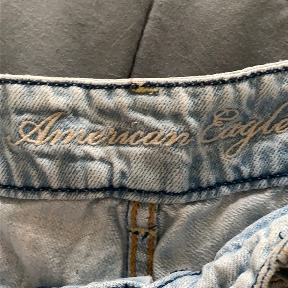 Faded American Eagle Denim Shorts - Picture 2 of 4